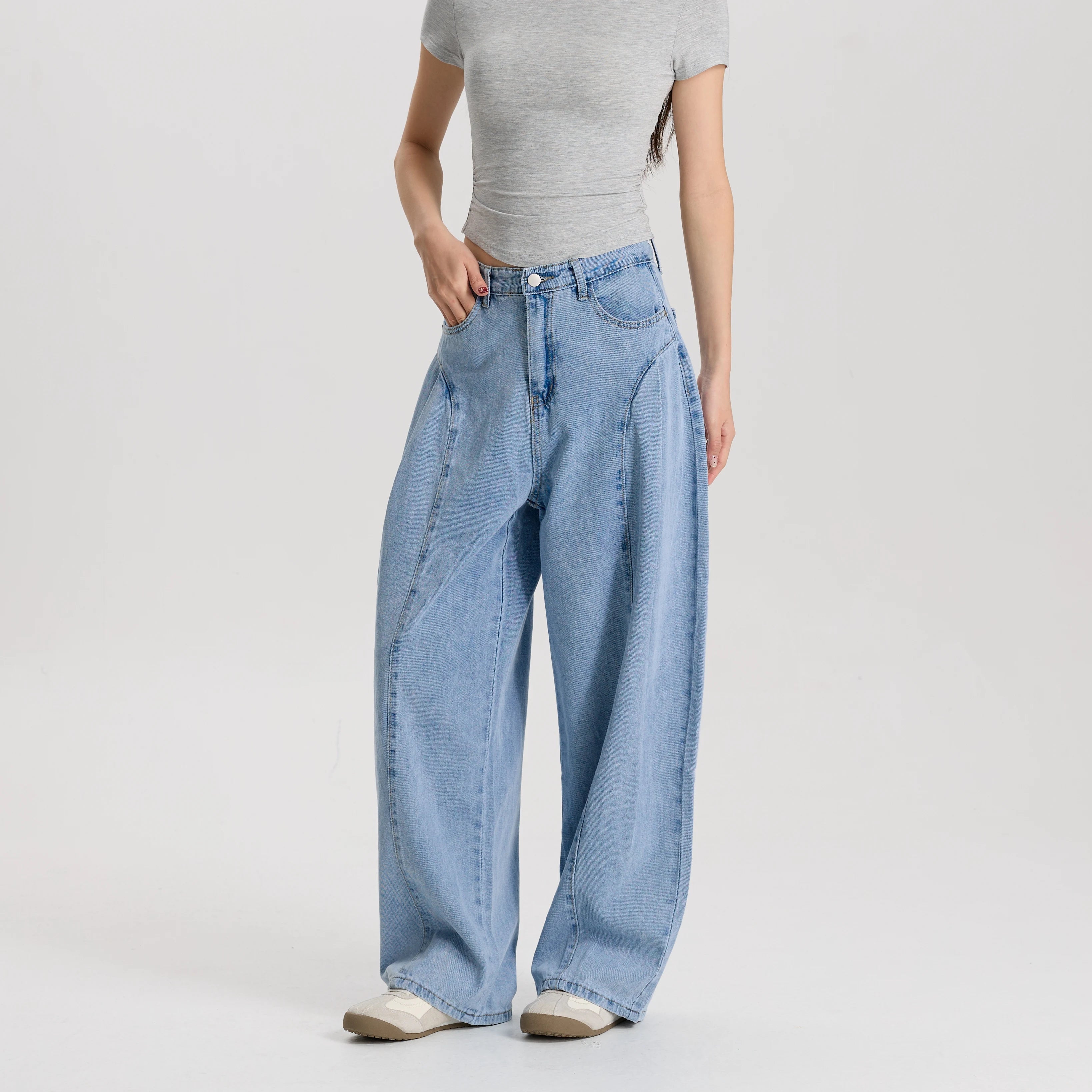 Women Light Blue Barrel Leg Denim Jeans Mid Rise Relaxed Fit Vintage Style Trendy Streetwear Pants