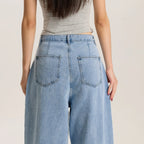 Women Light Blue Barrel Leg Denim Jeans Mid Rise Relaxed Fit Vintage Style Trendy Streetwear Pants