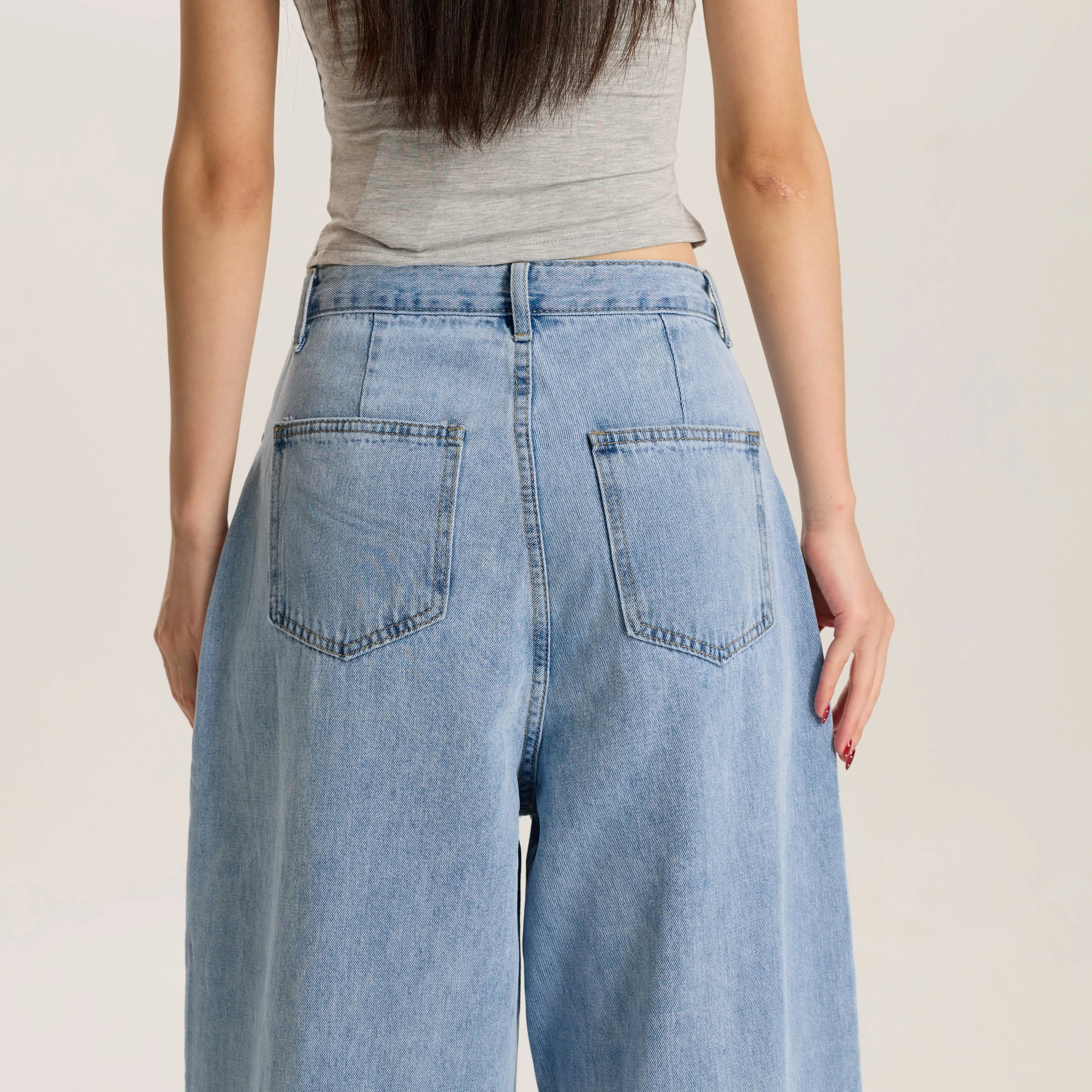 Women Light Blue Barrel Leg Denim Jeans Mid Rise Relaxed Fit Vintage Style Trendy Streetwear Pants