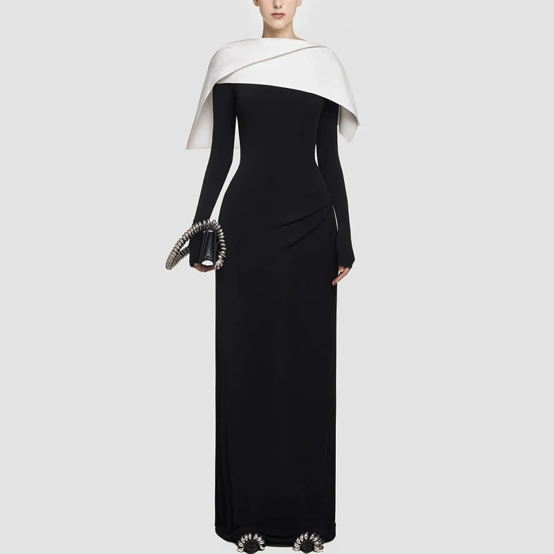 Black and White Color Blocked Knitted Floor Length Dress 2024 New Asymmetrical Shoulder Pleated Long Dress