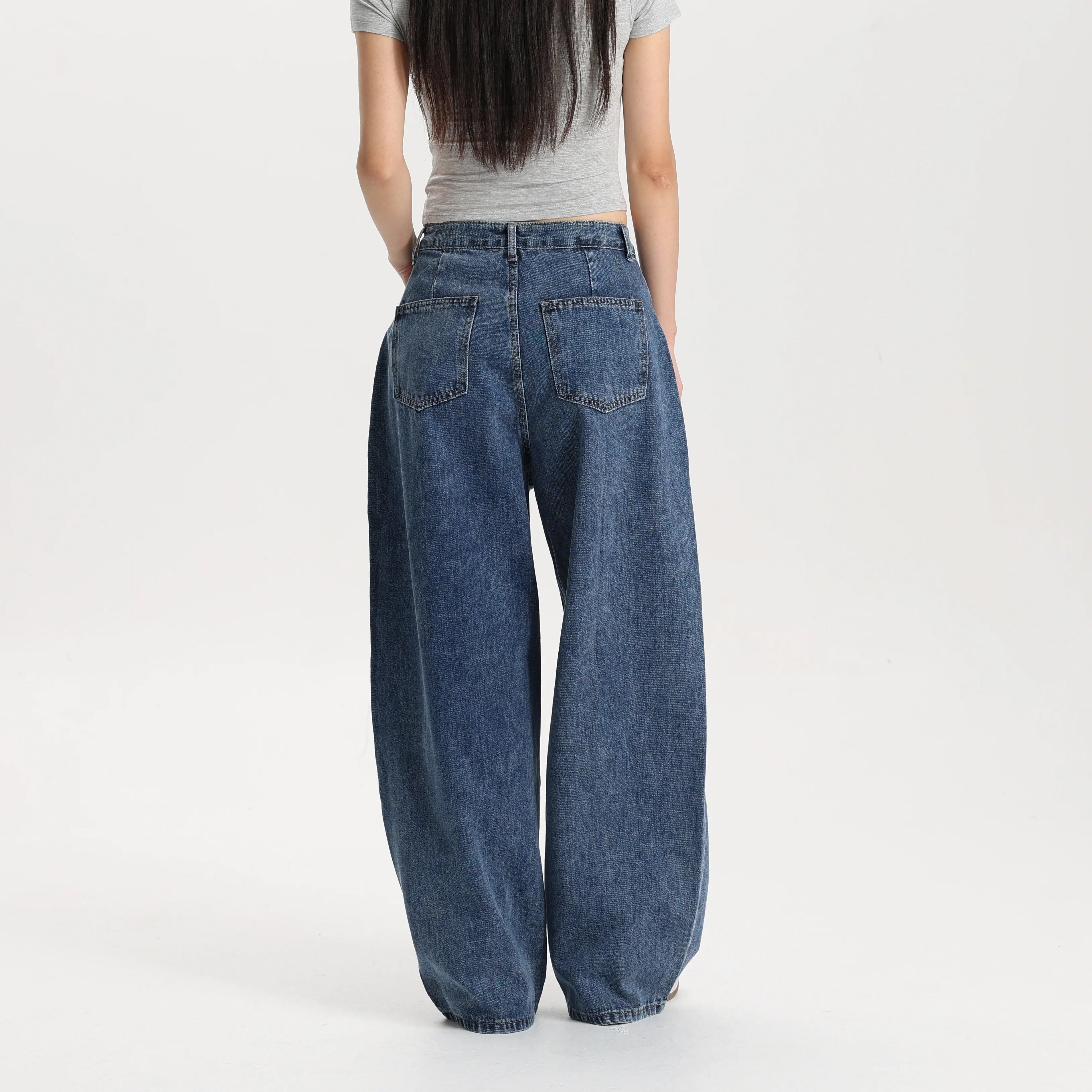 Women Classic Blue Barrel Leg Denim Jeans Mid Rise Relaxed Fit Vintage Style Trendy Streetwear Pants